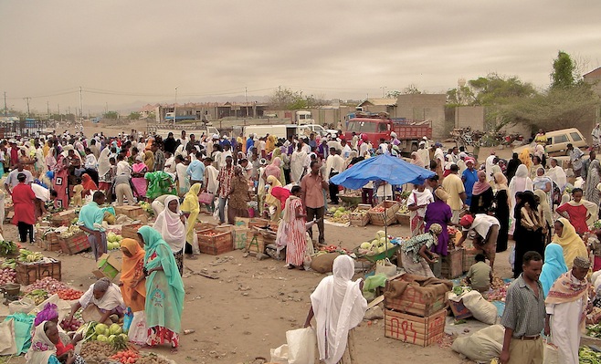 Eri Market3